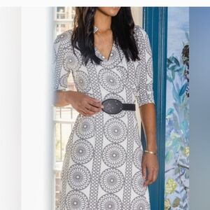 J. McLAUGHLIN Black & White Geometric Dress 3/4 Sleeves Size Medium